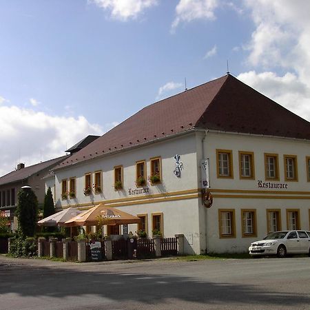 Pension A Restaurace Rudolec Hotel Český Rudolec Bagian luar foto
