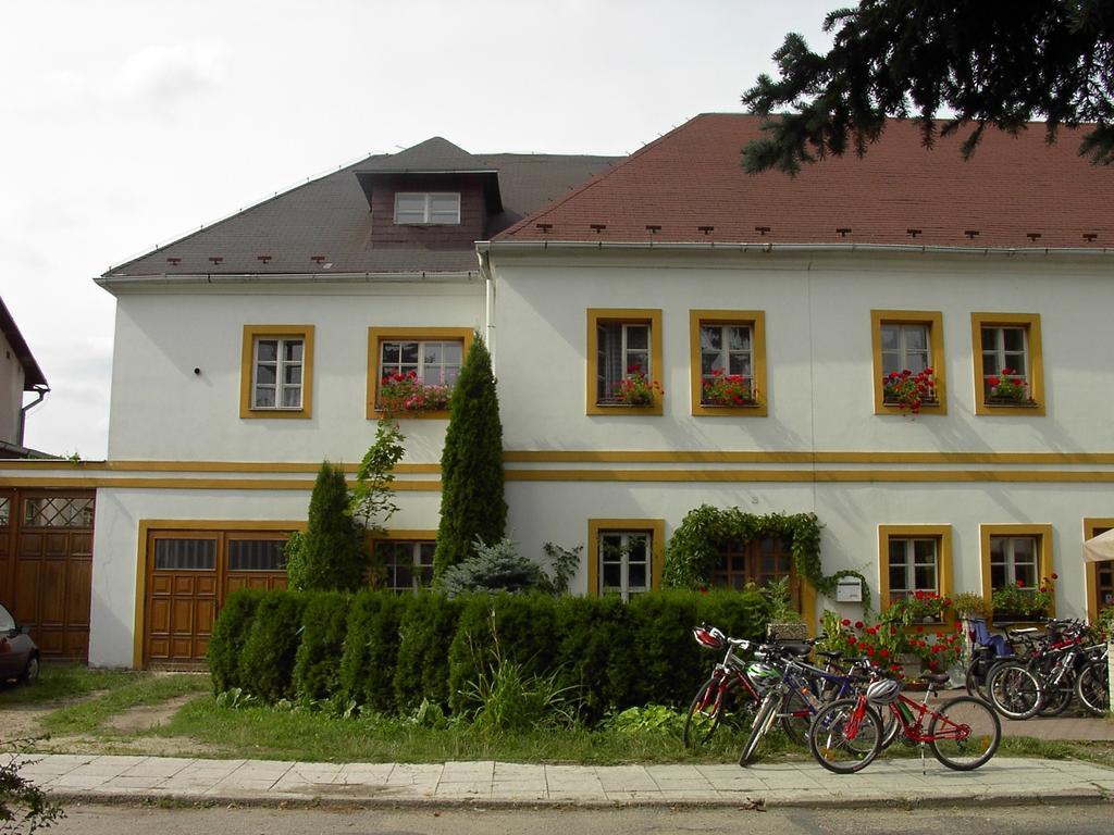 Pension A Restaurace Rudolec Hotel Český Rudolec Bagian luar foto